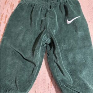 Nike Kids Dark Green Fleece Joggers with White Swoosh